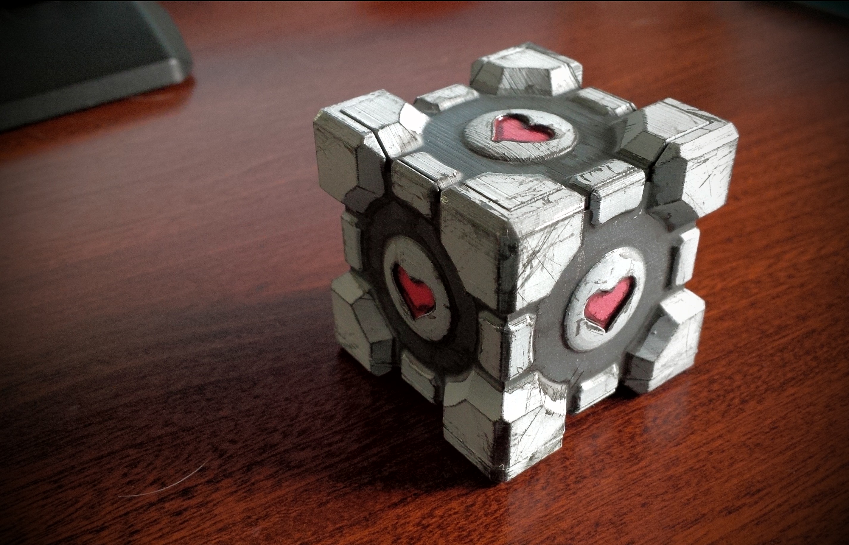 Portal 2 куб с сердцем фото 59